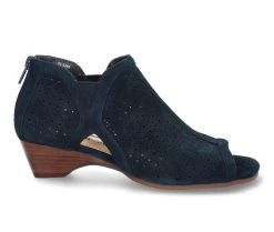Cheapest 🔔 Women's Bella Vita Remy Bootie 🩴 Sandals Navy 🎉