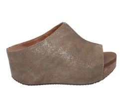 Top 10 😀 Women's Volatile Carrier Platform Wedge 🩴 Sandals Bronze 😍